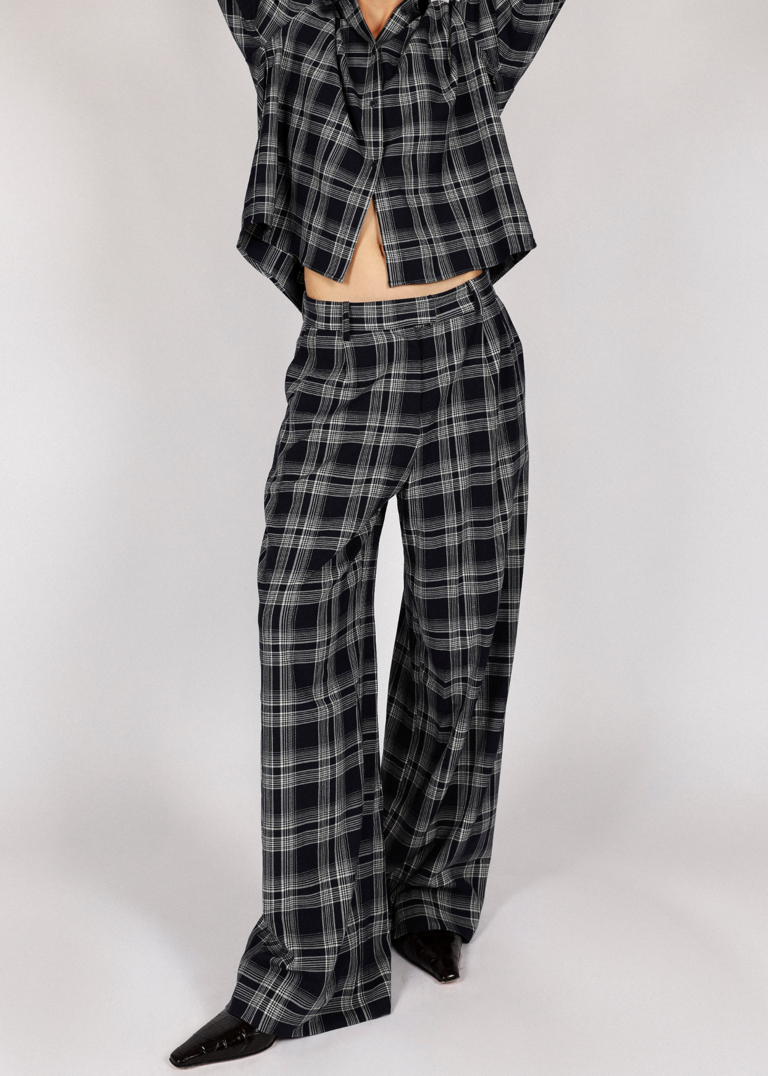 ABBI PANTS BLUE CHECKERED