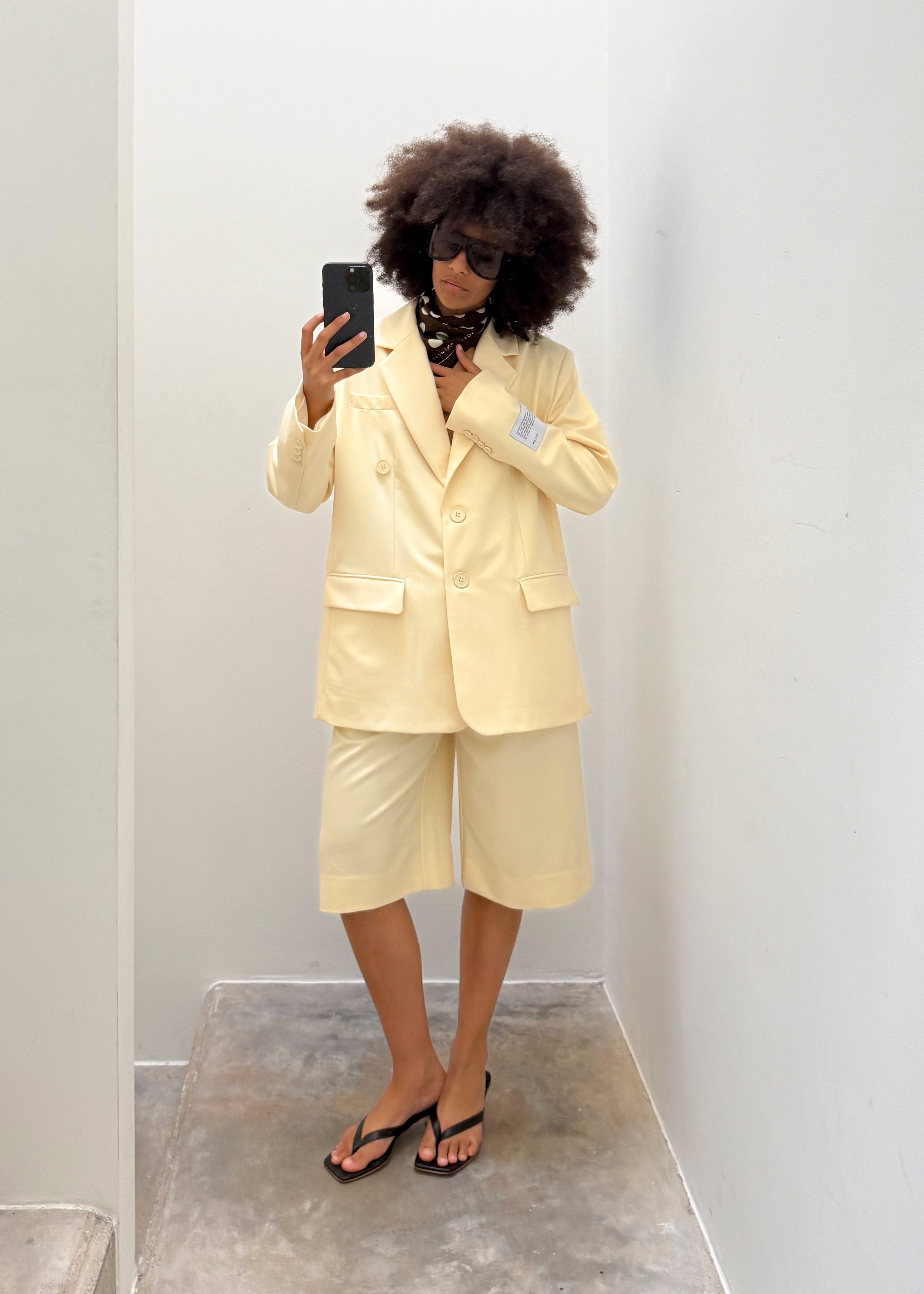 Carli blazer - butter yellow