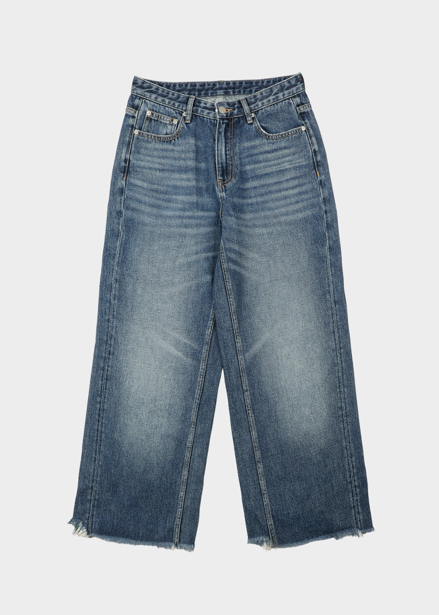 NOTED Djean pants - Denim. Perfect straight leg used look denim jeans.