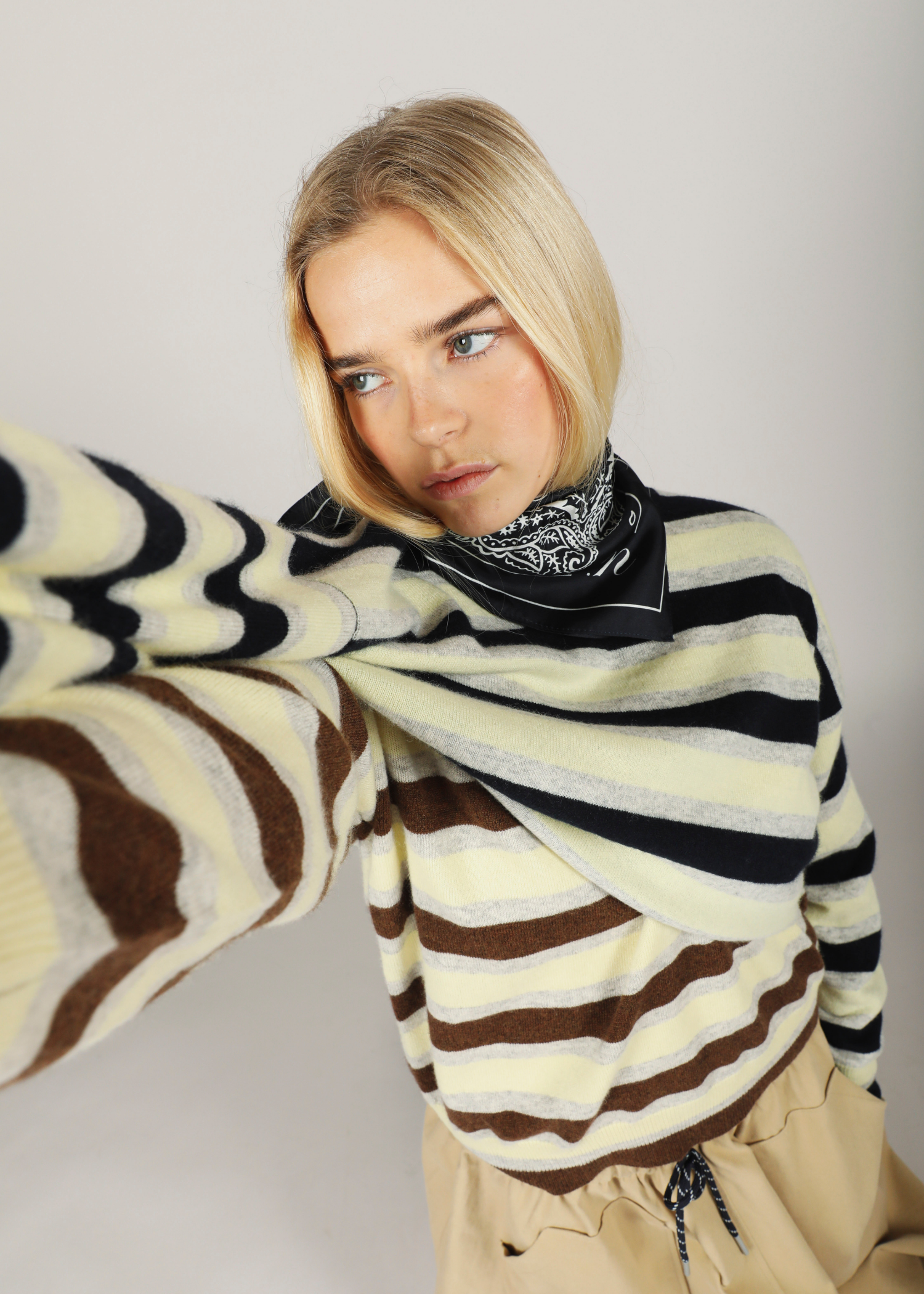 Alexi knit - striped navy