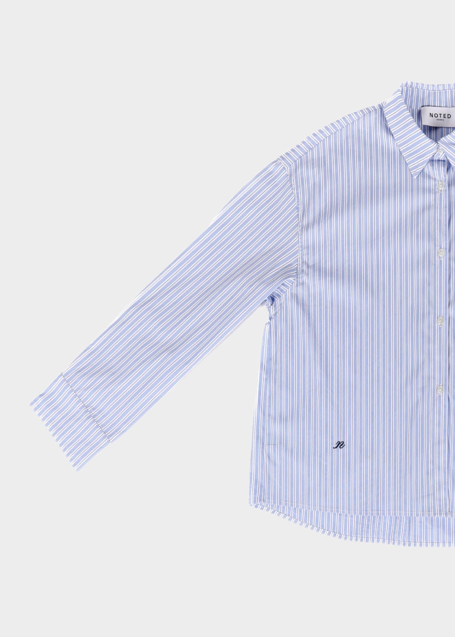 NOTED ANTWERP - Anni shirt detail