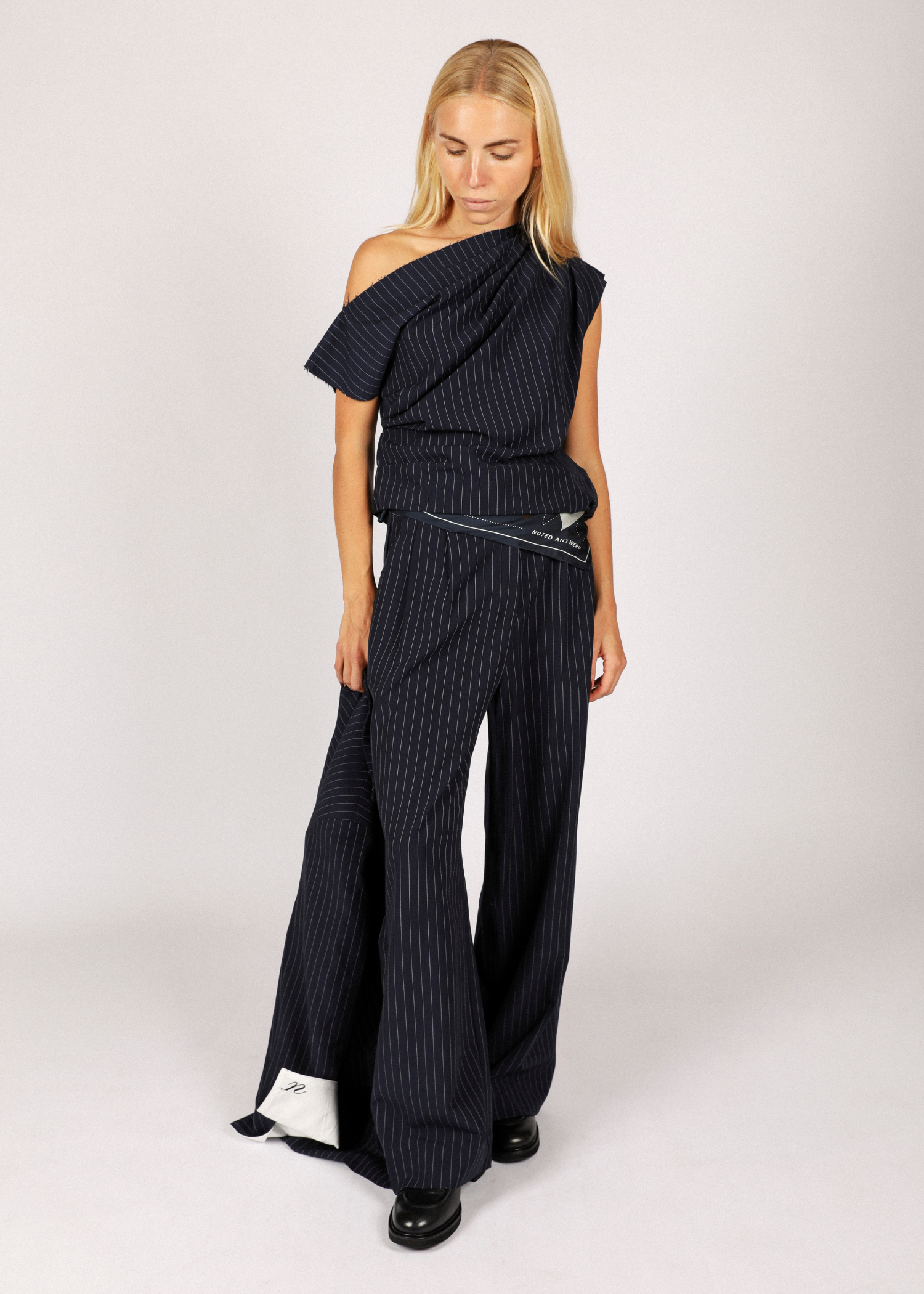 ABBI PANTS DARK BLUE PINSTRIPE